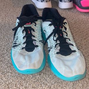 Women’s Nike racing shoes